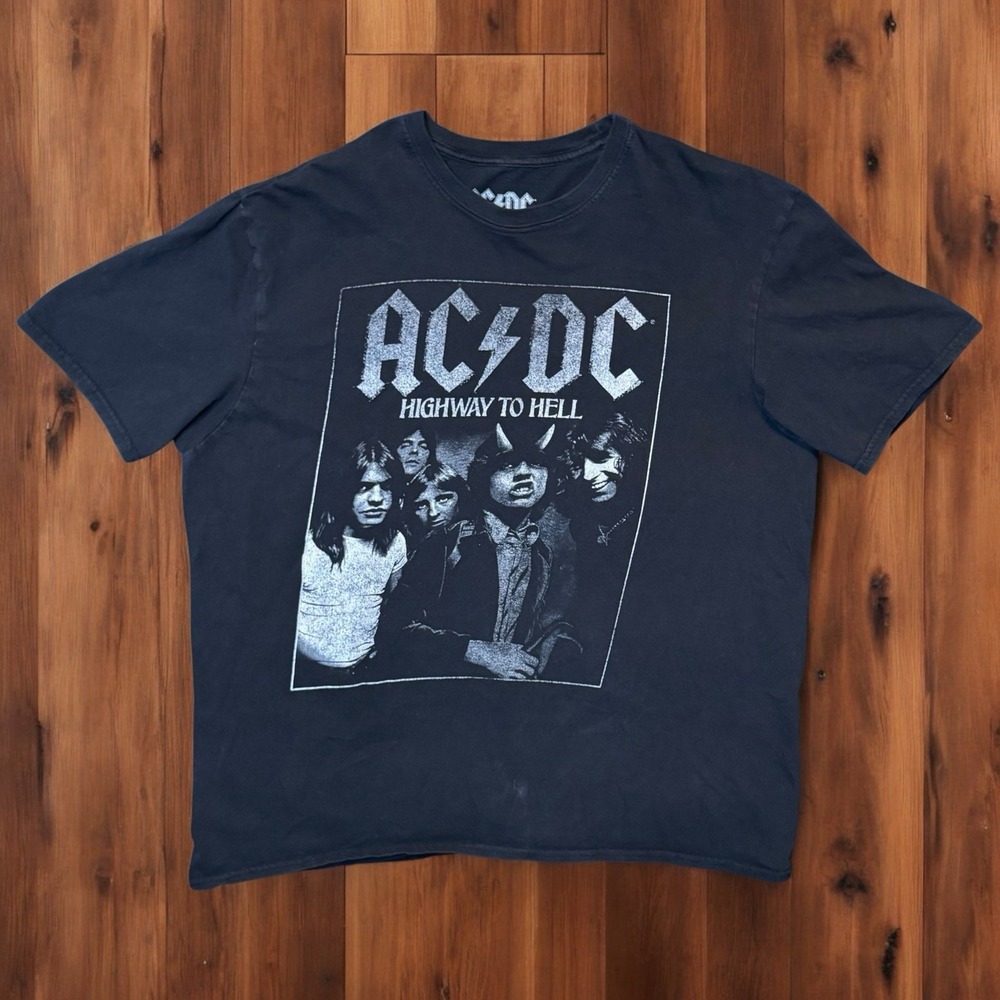 ACDC Highway to Hell‎ T-Shirt Men's XL Black Rock Band Music Concert Tour Merch